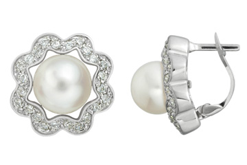 12/25 Carat Diamond & Fresh Water Cultured Pearl Earrings
