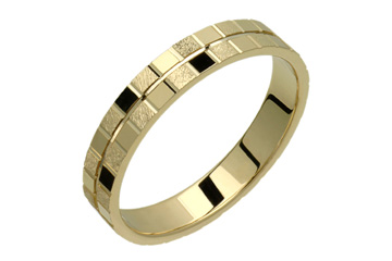 14K Comfort Fit Yellow Gold Checkerboard Pattern Wedding Band