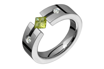 3/50 Carat Diamond & Peridot Illusion Titanium Ring