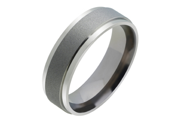 Flat Comfort Fit Ring with Sandbast Center