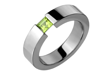Golden Green Square Tension Set Titanium Ring