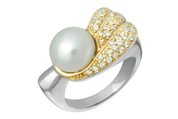 1/2 Carat Two-Tone Pearl & Diamond Fan Ring