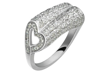 17/25 Carat White Gold 14K Heart Diamond Ring