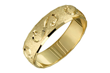 14K Comfort Fit Yellow Gold Wedding Band with a Swirl Design
