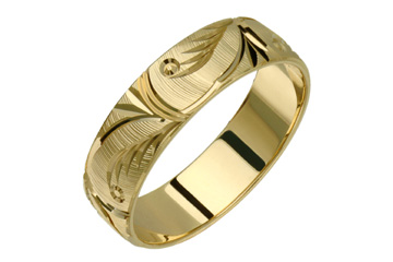 14kt Yellow Gold Carved Wedding Band