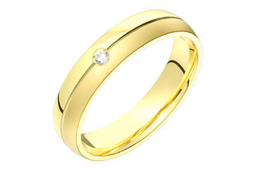 1/25 Carat Yellow Gold 14kt Diamond Wedding Band